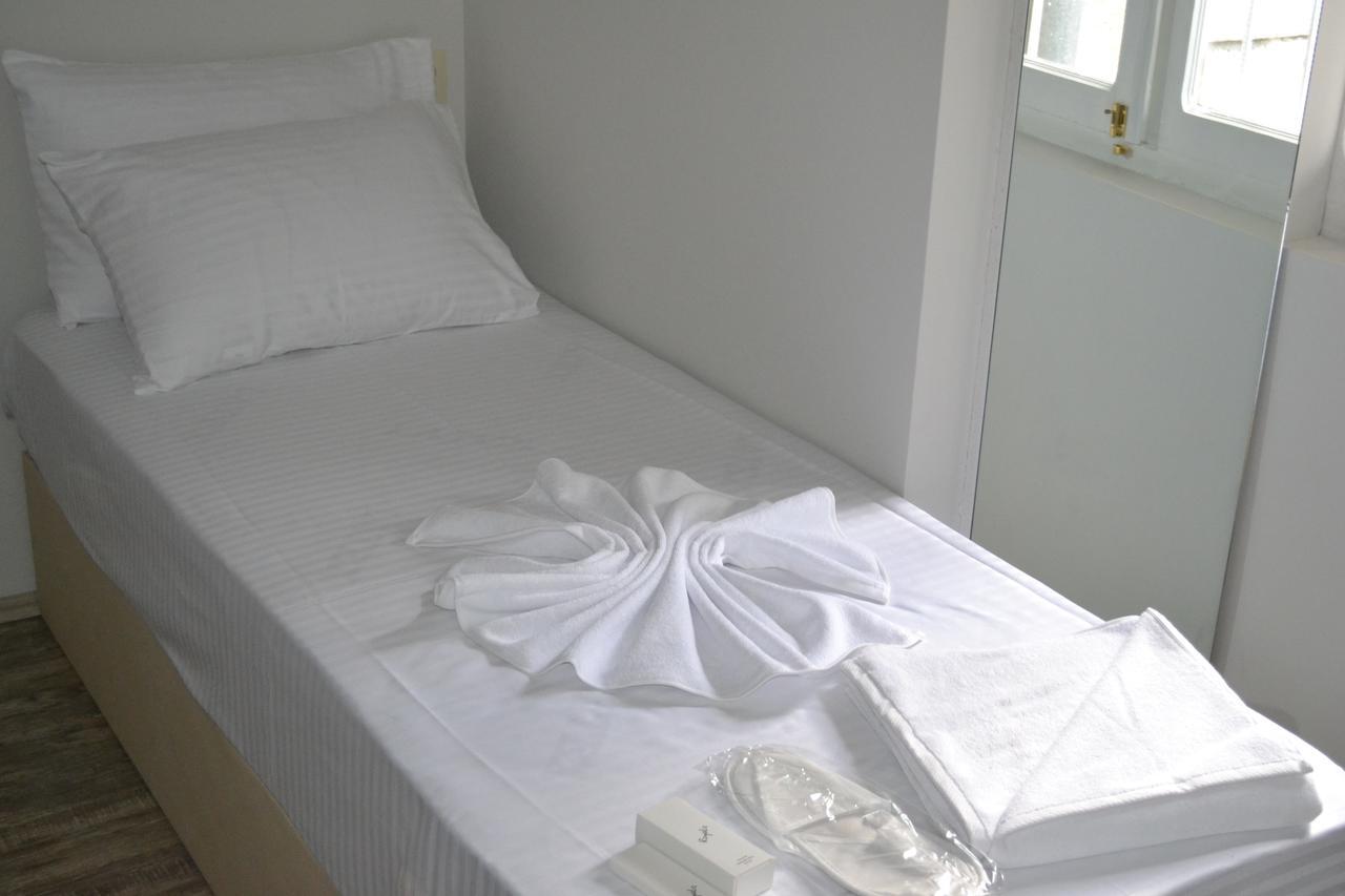 Hotel Rustaveli 36 Tbiliszi Kültér fotó