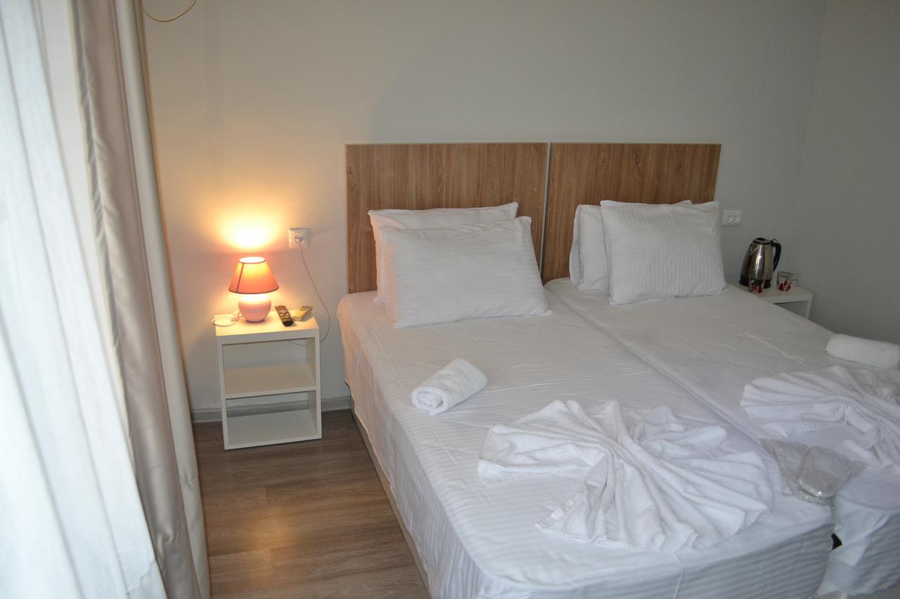 Hotel Rustaveli 36 Tbiliszi Kültér fotó