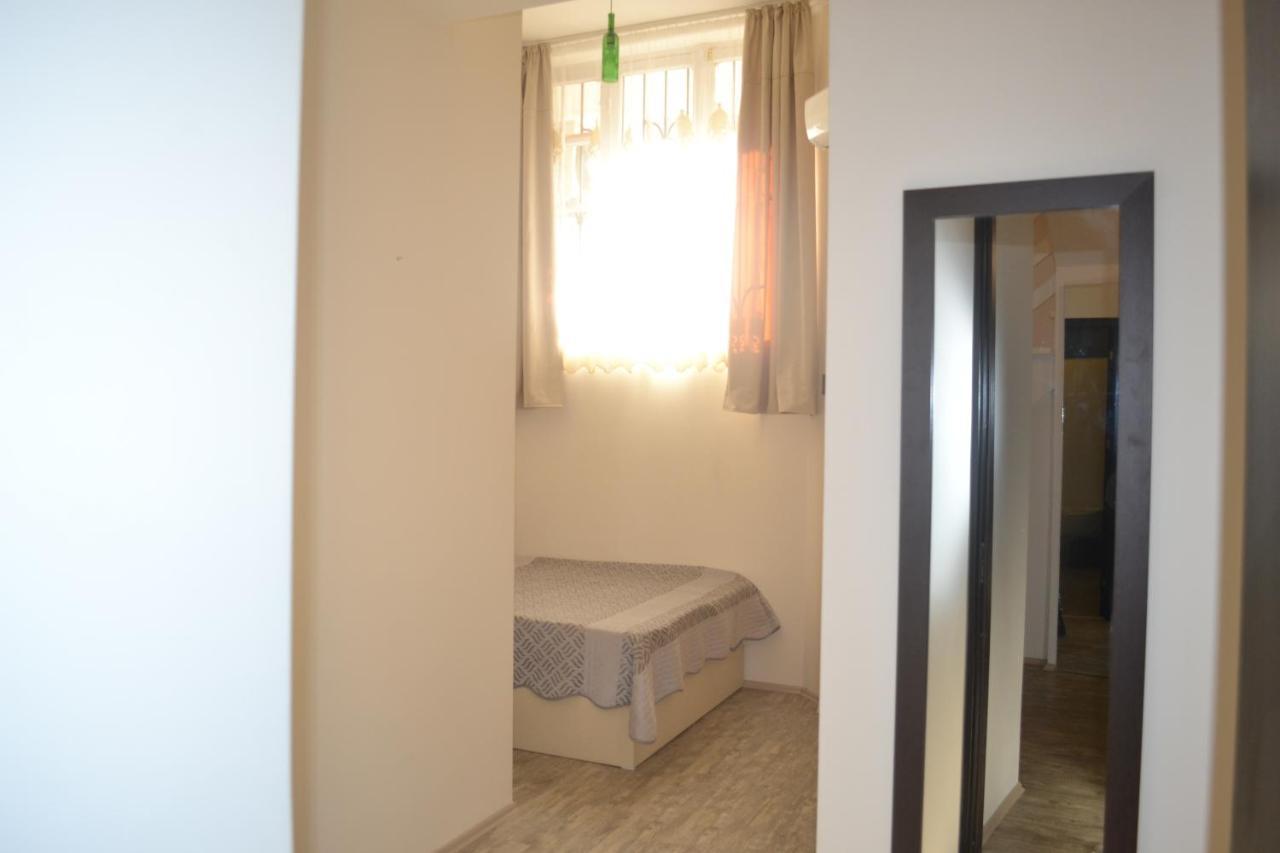 Hotel Rustaveli 36 Tbiliszi Kültér fotó