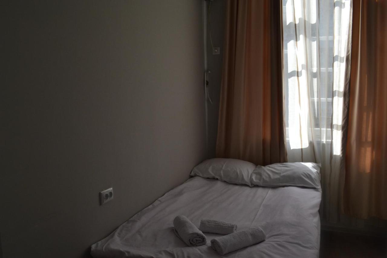 Hotel Rustaveli 36 Tbiliszi Kültér fotó