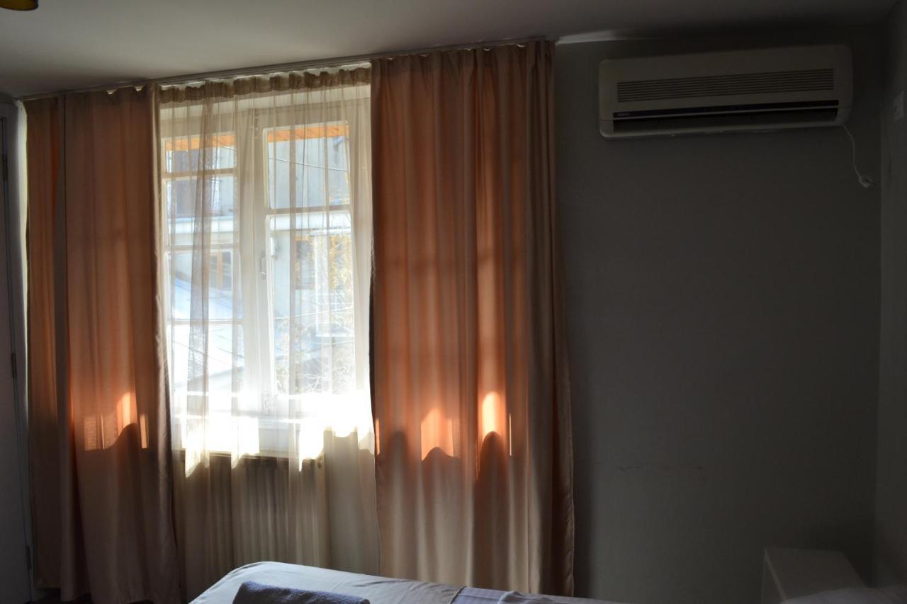 Hotel Rustaveli 36 Tbiliszi Kültér fotó